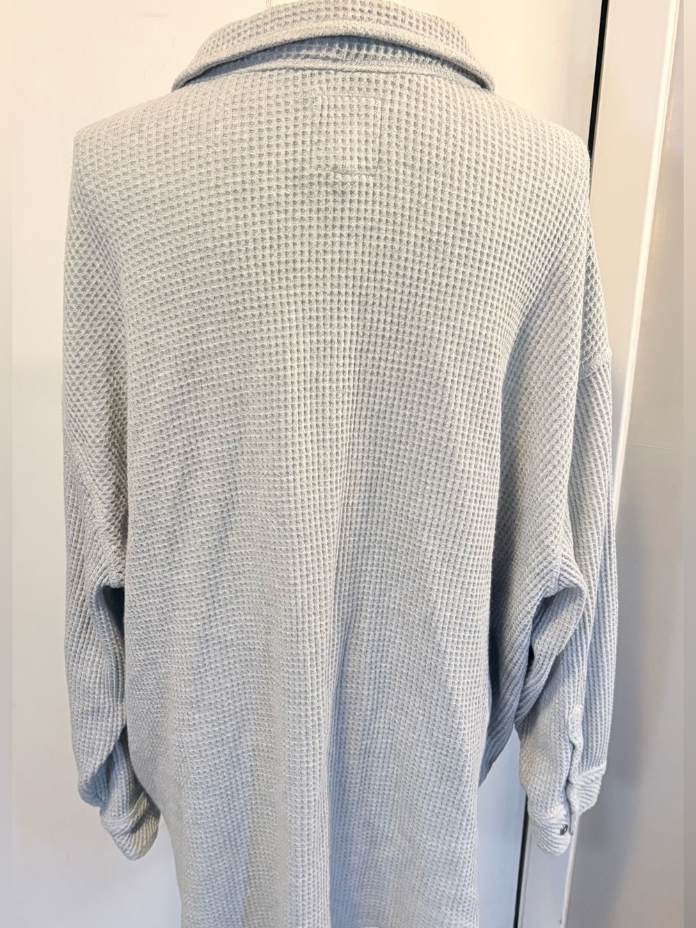 Aerie Gray Waffle Knit Oversized Button Down - Picture 5 of 7